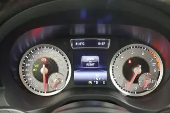 Mercedes-Benz A 180, 1.6, 90 kW, bensiin, automaat, esivedu