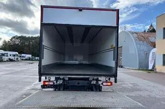 Volvo FL 210, 158 kW, дизель, механическая