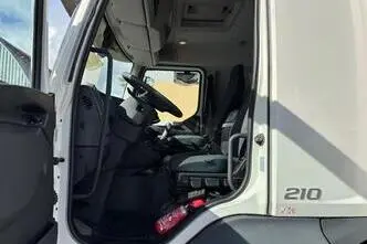 Volvo FL 210, 158 kW, дизель, механическая