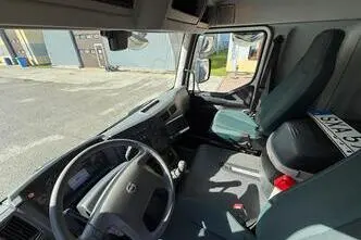 Volvo FL 210, 158 kW, дизель, механическая
