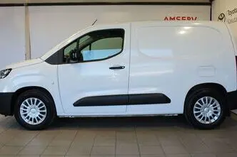 Toyota Proace City, 62 kW, electric, automatic, front-wheel drive