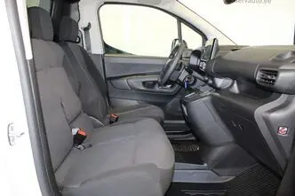 Toyota Proace City, 62 kW, electric, automatic, front-wheel drive