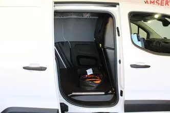 Toyota Proace City, 62 kW, electric, automatic, front-wheel drive