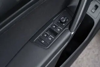 Volkswagen Tiguan, 2.0, 110 kW, дизель, автомат, передний привод