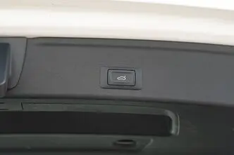 Audi A4, 2.0, 140 kW, дизель, автомат