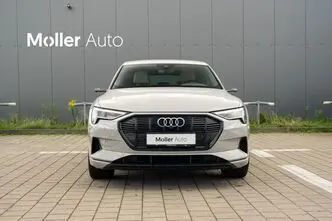 Audi e-tron, 300 kW, электричество, автомат, полный привод