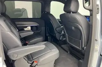 Mercedes-Benz V 300, 2.0, 174 kW, diesel, automatic, four-wheel drive