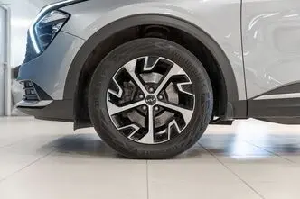 Kia Sportage, 1.6, 132 kW, hybrid, automatic, front-wheel drive