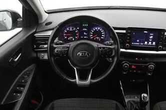 Kia Stonic, 1.0, 74 kW, бензин, механическая, передний привод