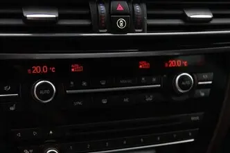 BMW X5, 2.0, 230 kW, pistikhübriid, automaat, nelikvedu