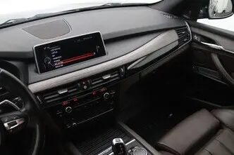 BMW X5, 2.0, 230 kW, pistikhübriid, automaat, nelikvedu