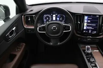 Volvo XC60, 2.0, 251 kW, подключаемый гибрид, автомат, полный привод