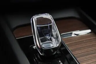 Volvo XC60, 2.0, 251 kW, подключаемый гибрид, автомат, полный привод
