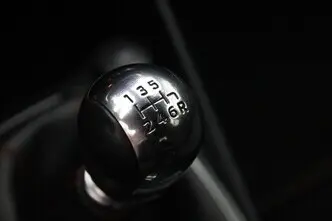 Ford Fiesta, 1.0, 70 kW, бензин, механическая, передний привод