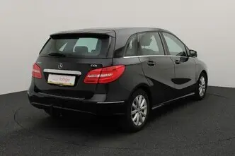 Mercedes-Benz B 180, 1.5, 80 kW, diisel, manuaal, esivedu