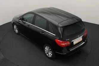 Mercedes-Benz B 180, 1.5, 80 kW, diisel, manuaal, esivedu