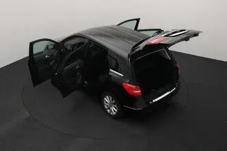 Mercedes-Benz B 180, 1.5, 80 kW, diisel, manuaal, esivedu