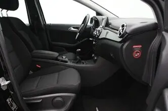 Mercedes-Benz B 180, 1.5, 80 kW, diisel, manuaal, esivedu