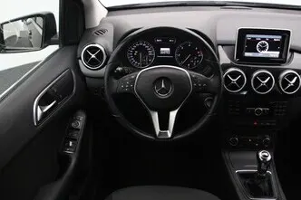 Mercedes-Benz B 180, 1.5, 80 kW, diisel, manuaal, esivedu
