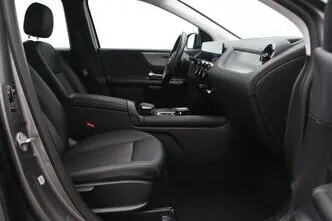 Mercedes-Benz B 180, 2.0, 85 kW, дизель, автомат, передний привод
