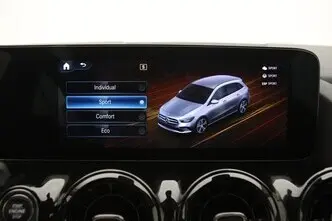 Mercedes-Benz B 180, 2.0, 85 kW, дизель, автомат, передний привод