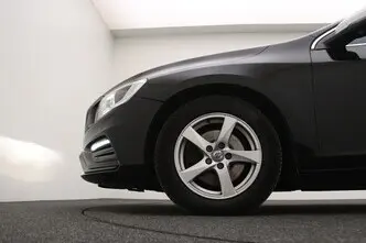 Volvo V60, 2.0, 88 kW, diesel, manual, front-wheel drive