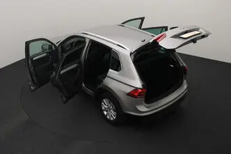 Volkswagen Tiguan, 1.4, 110 kW, бензин, механическая, передний привод