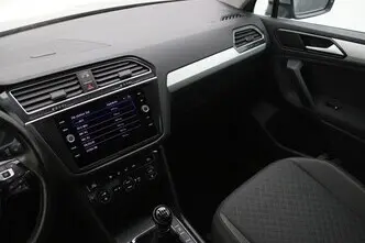 Volkswagen Tiguan, 1.4, 110 kW, бензин, механическая, передний привод