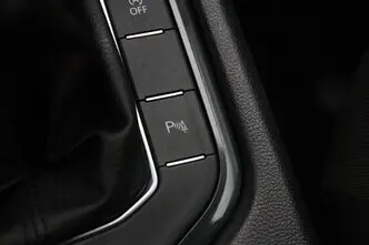 Volkswagen Tiguan, 1.4, 110 kW, бензин, механическая, передний привод