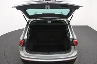 Volkswagen Tiguan, 1.4, 110 kW, бензин, механическая, передний привод