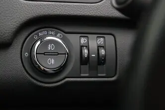 Opel Insignia, 2.0, 88 kW, diisel, manuaal, esivedu