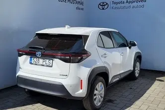 Toyota Yaris Cross, 1.5, 68 kW, гибрид, автомат, передний привод