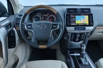 Toyota Land Cruiser, 2.8, 150 kW, дизель, автомат, полный привод