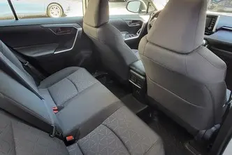 Toyota RAV4, 2.5, 131 kW, hybrid, automatic, front-wheel drive
