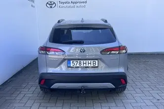 Toyota Corolla Cross, 2.0, 112 kW, hybrid, automatic, front-wheel drive