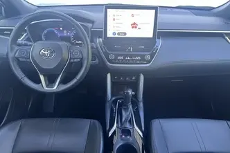 Toyota Corolla Cross, 2.0, 112 kW, hybrid, automatic, front-wheel drive
