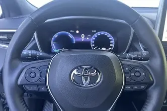 Toyota Corolla Cross, 2.0, 112 kW, hybrid, automatic, front-wheel drive