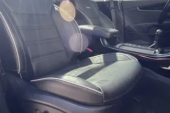 Kia Sorento, 2.2, 147 kW, дизель, автомат, полный привод