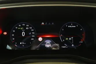 Renault Arkana, 1.3, 103 kW, гибрид, автомат, передний привод