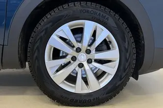 Peugeot 3008, 1.2, 96 kW, бензин, автомат, передний привод