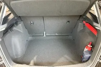 Škoda Karoq, 1.0, 85 kW, bensiin, manuaal, esivedu