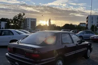 Mitsubishi Galant, 2.0, бензин, механическая, передний привод