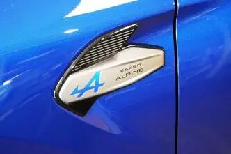 Renault Captur, 1.6, 93 kW, hybrid, automatic, front-wheel drive