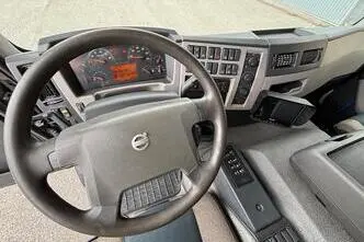 Volvo FE320, 240 kW, автомат
