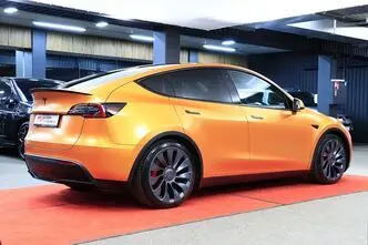 Tesla Model Y, 155 kW, elekter, automaat, nelikvedu