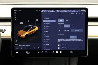 Tesla Model Y, 155 kW, elekter, automaat, nelikvedu