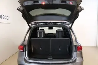 Mercedes-Benz GLB 200, 2.0, 110 kW, diesel, automatic, four-wheel drive