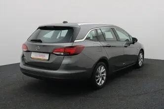 Opel Astra, 1.5, 77 kW, diesel, manual, front-wheel drive
