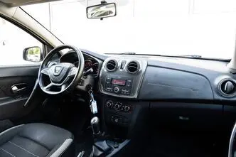 Dacia Sandero, 0.9, 66 kW, petrol, manual, front-wheel drive