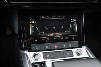 Audi e-tron, 300 kW, электричество, автомат, полный привод